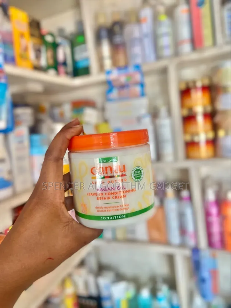 Cantu Hair Care-Leave in/Pomade/Custard/Curling CRM/Lock and Twist Gel
