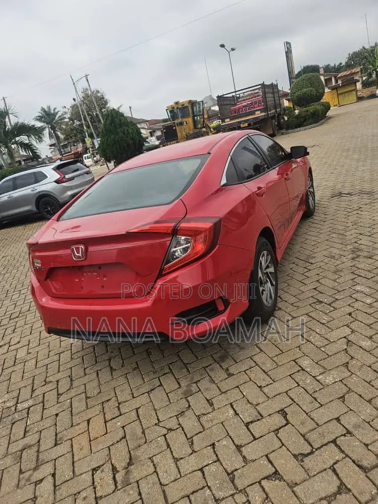 Honda Civic 2016 Orange