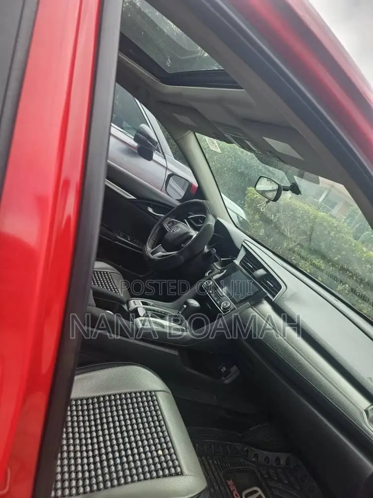 Honda Civic 2016 Orange