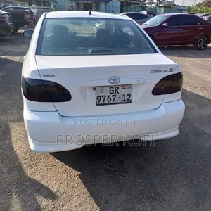 Toyota Corolla 2007 White