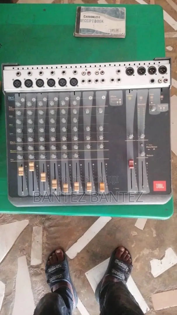 JBL Professional Mixer