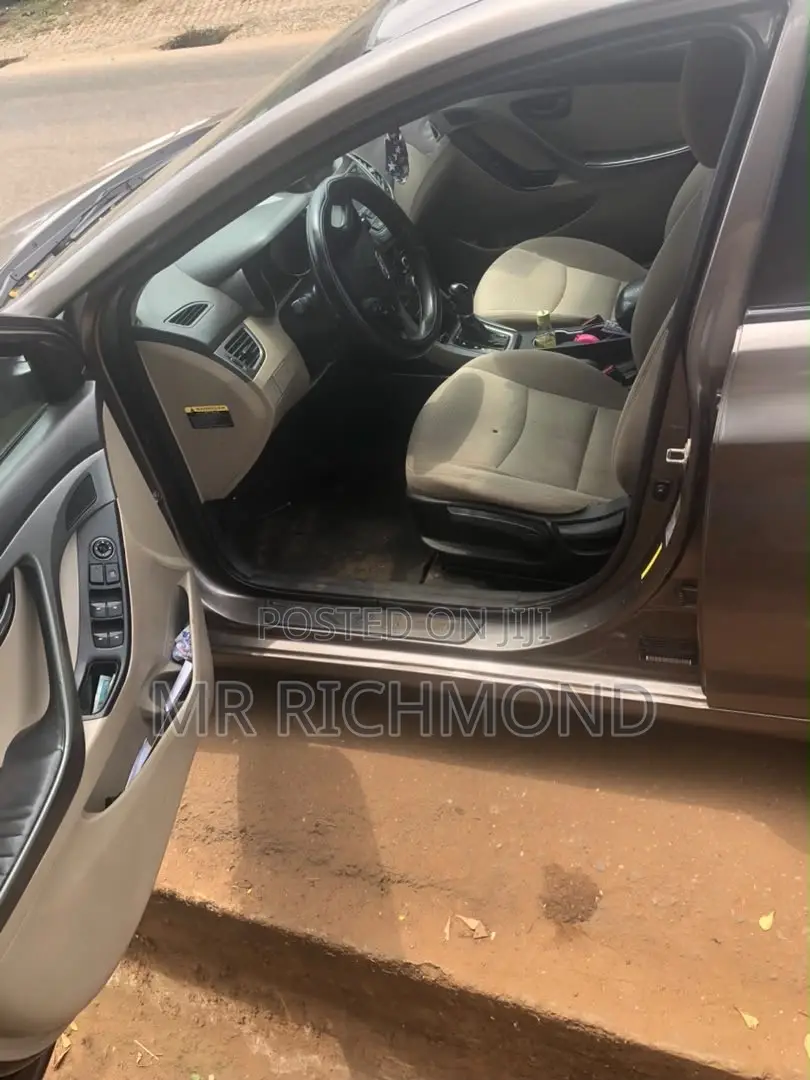 Hyundai Elantra 2014 Gray