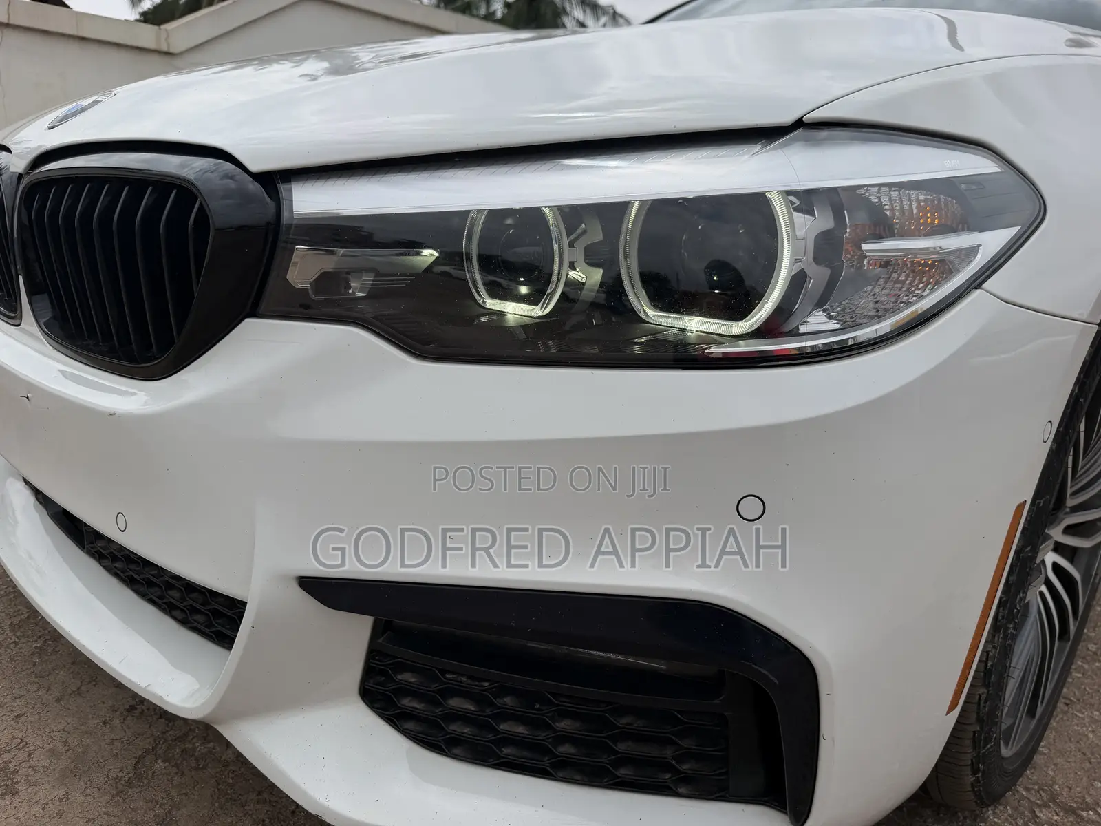 BMW 530i 2020 White