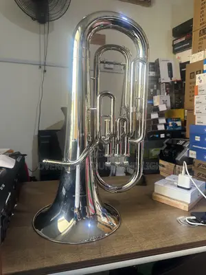 Yamaha 4-Valve Intermediate Euphonium - Clear Lacquer