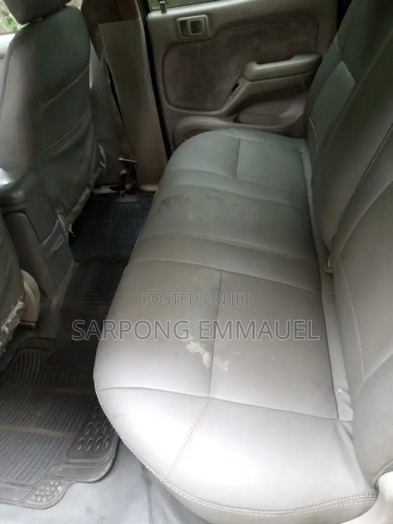 Toyota Tacoma 2005 Silver