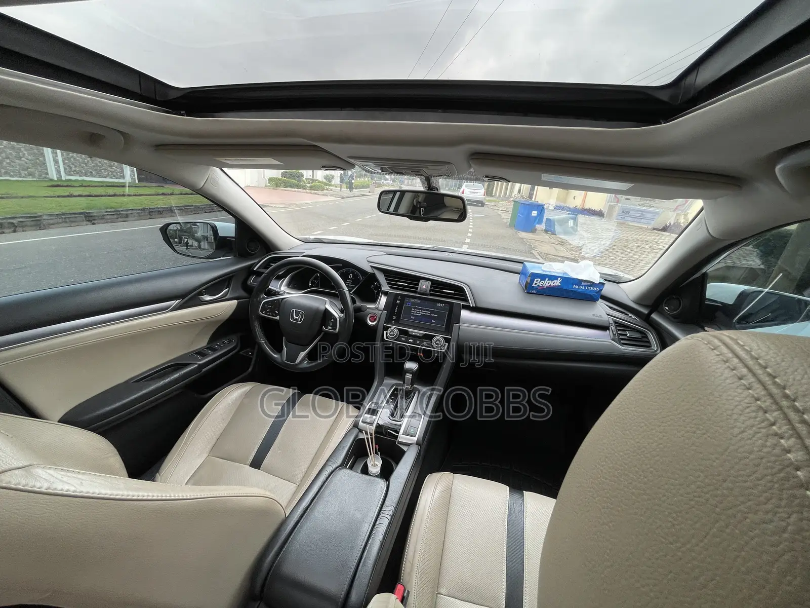 Honda Civic EX-L 4dr Sedan (1.5L 4cyl) 2017 White