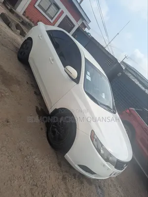 Kia Forte EX Sedan 2012 White
