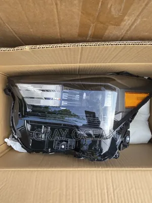 2024 - 2026 Toyota Tacoma HeadLights LE | USA Spec