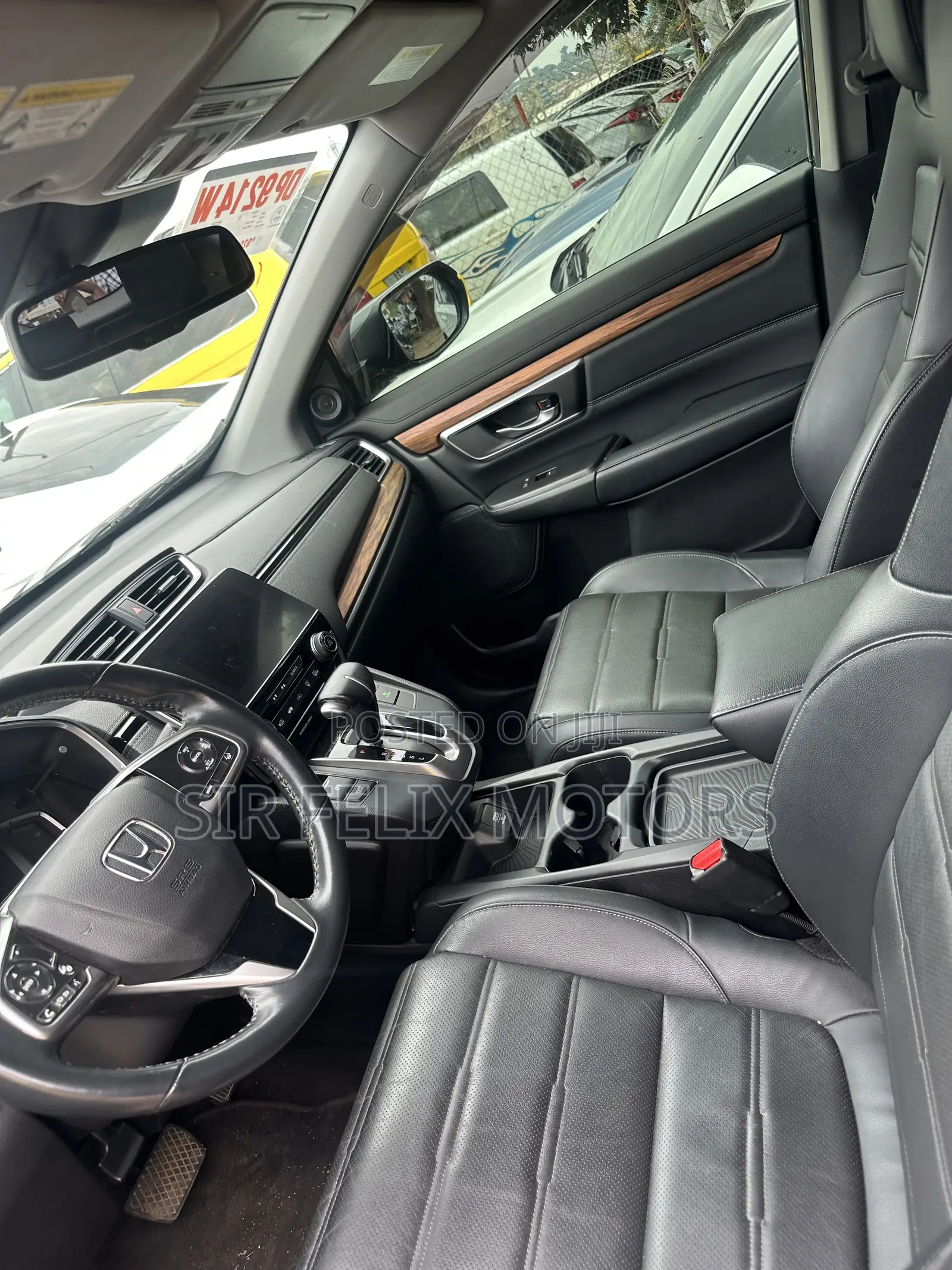 Honda CR-V Touring AWD 2019 Gray