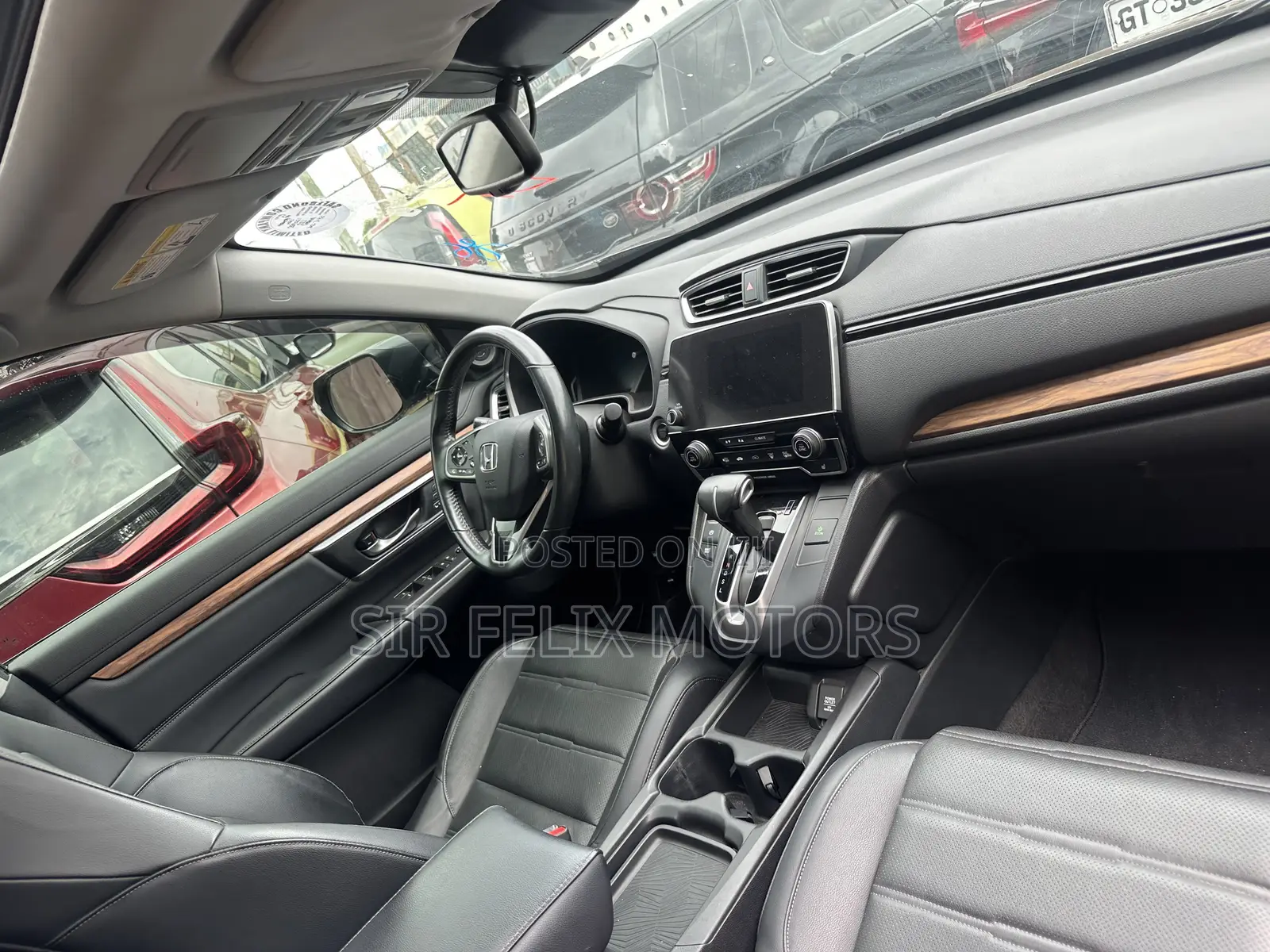 Honda CR-V Touring AWD 2019 Gray