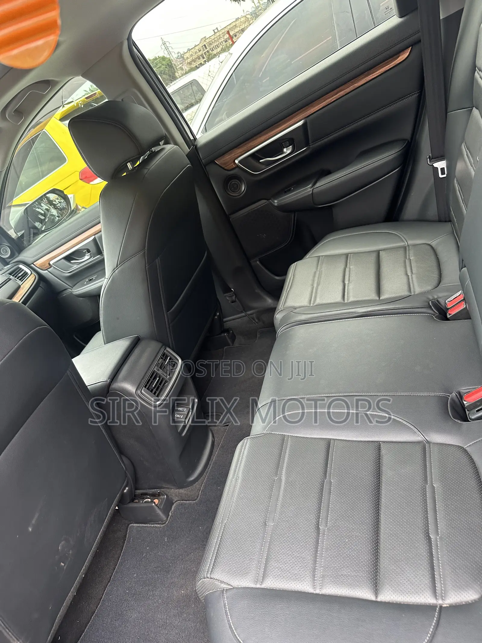 Honda CR-V Touring AWD 2019 Gray