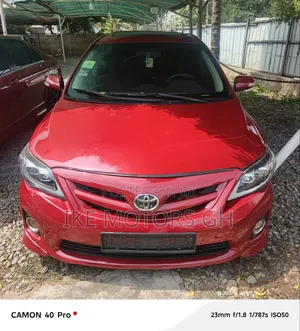 Toyota Corolla 2013 Red