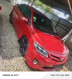 Toyota Corolla 2013 Red