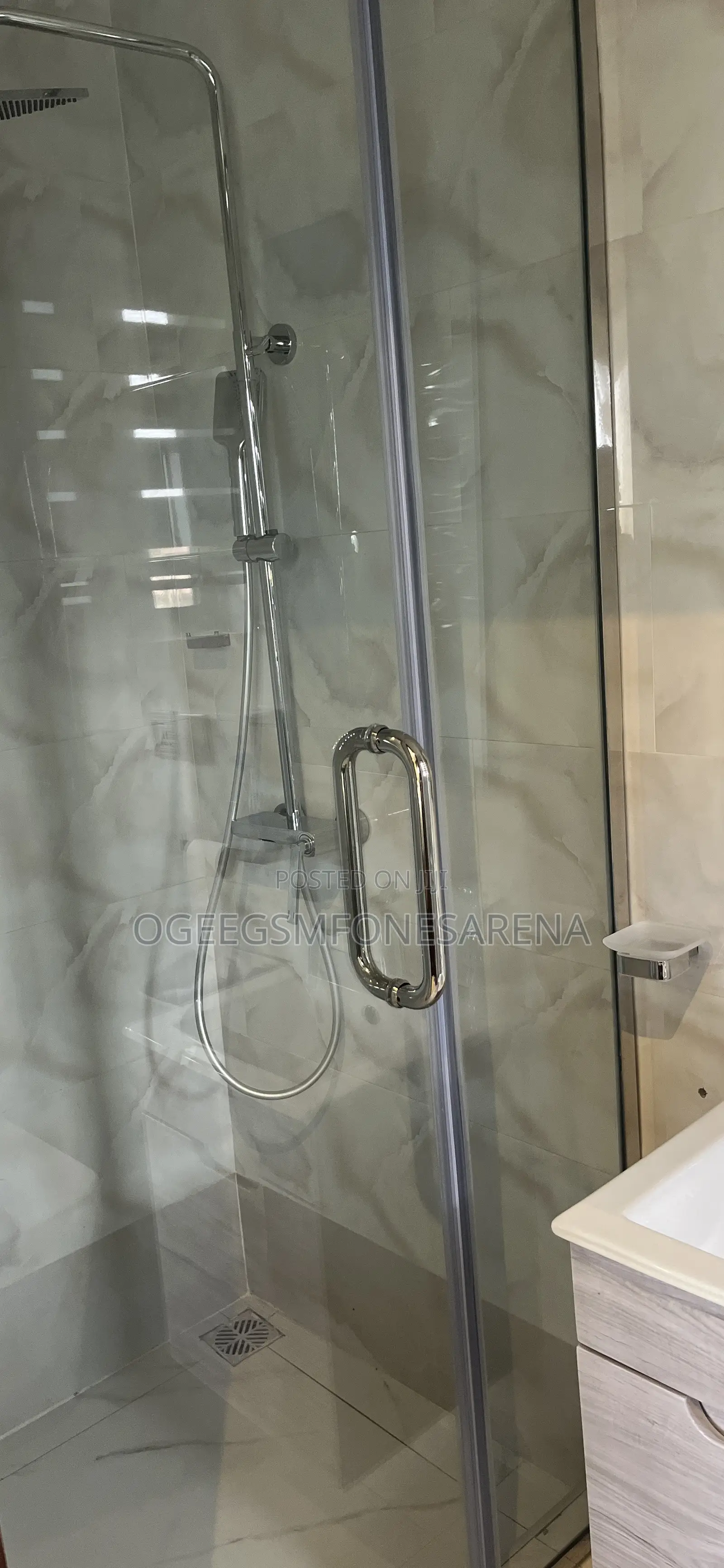 Furnished 2bdrm Apartment in Airport Residential Area for rent