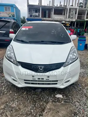Honda Fit Sport Automatic 2011 White