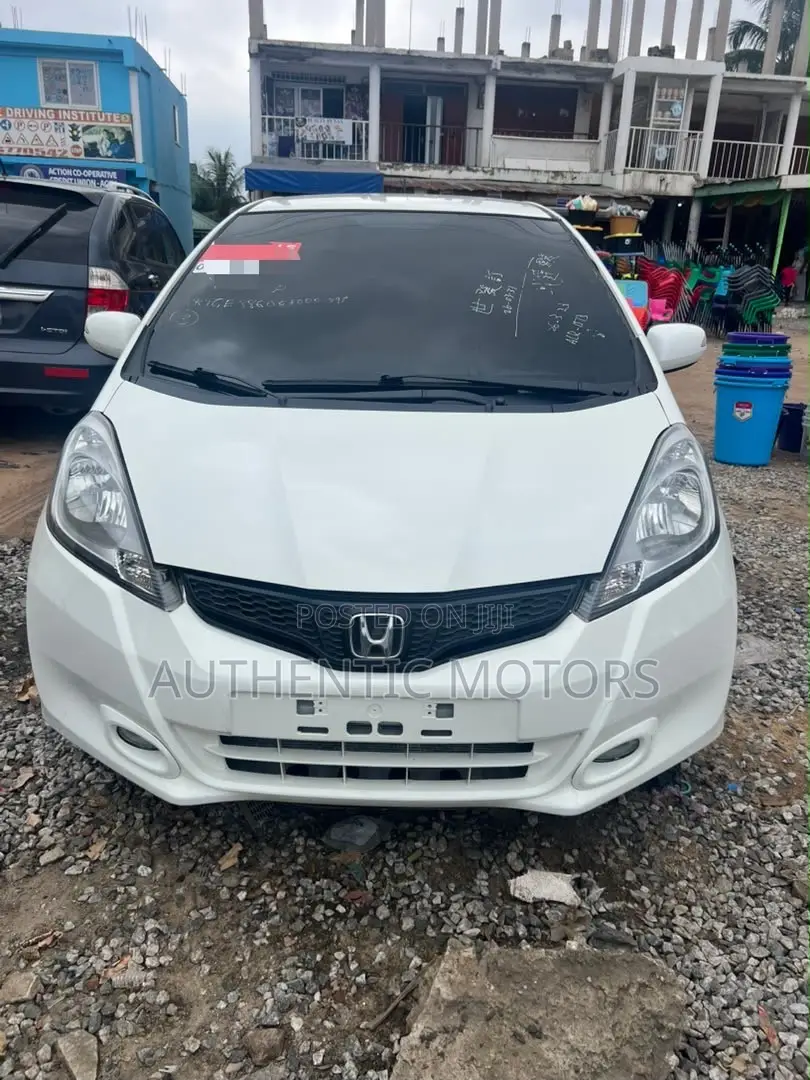 Honda Fit Sport Automatic 2011 White