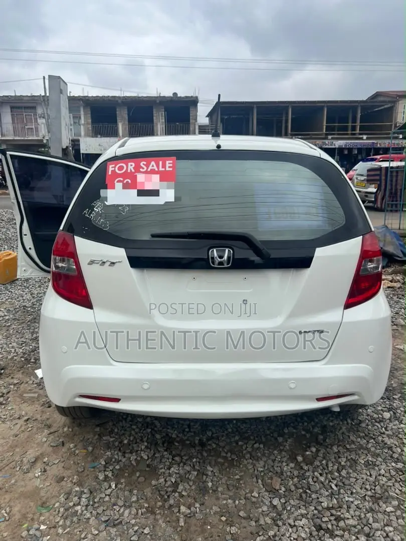 Honda Fit Sport Automatic 2011 White
