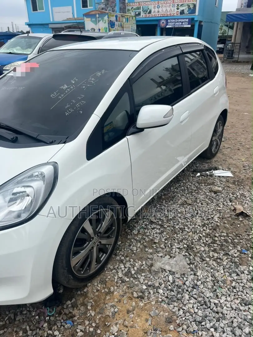 Honda Fit Sport Automatic 2011 White