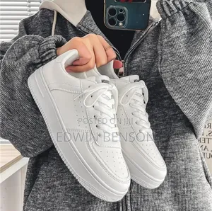 Unisex Sneakers