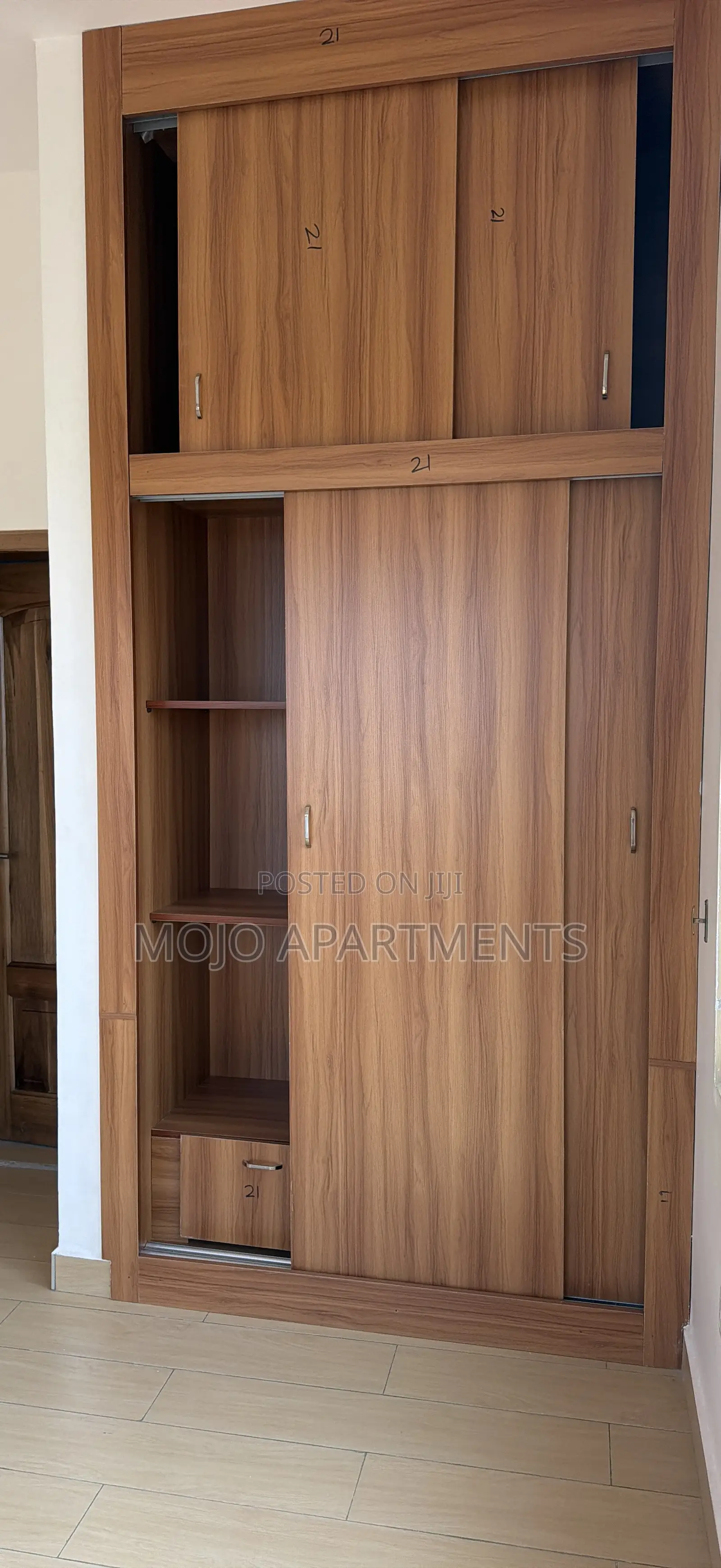 2bdrm Apartment in Mojo Apartment Main, Tema Metropolitan for rent
