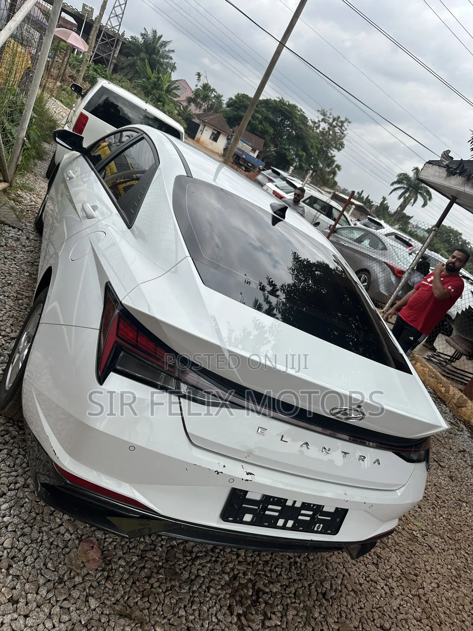 Hyundai Elantra SE 2021 White