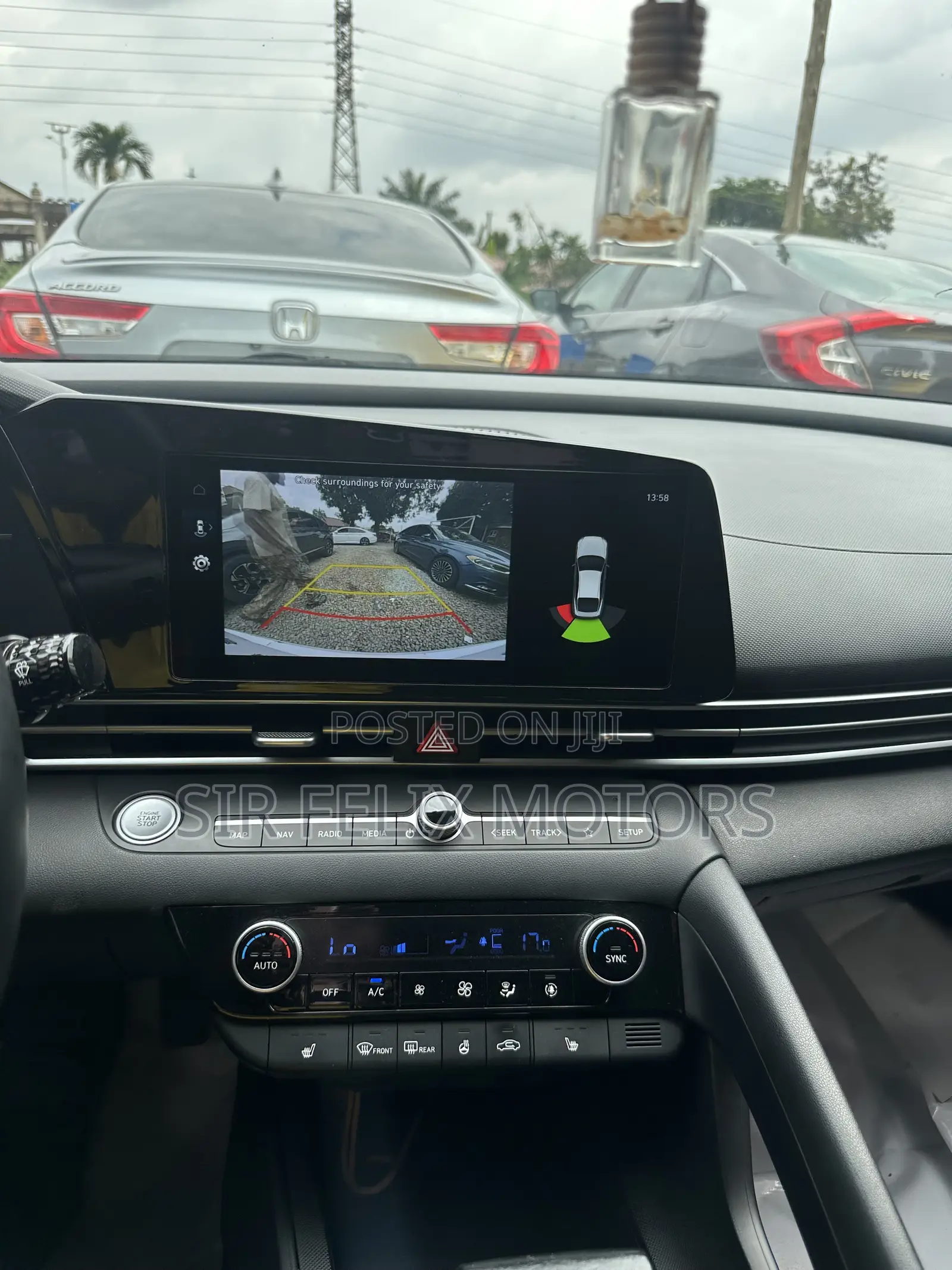 Hyundai Elantra SE 2021 White