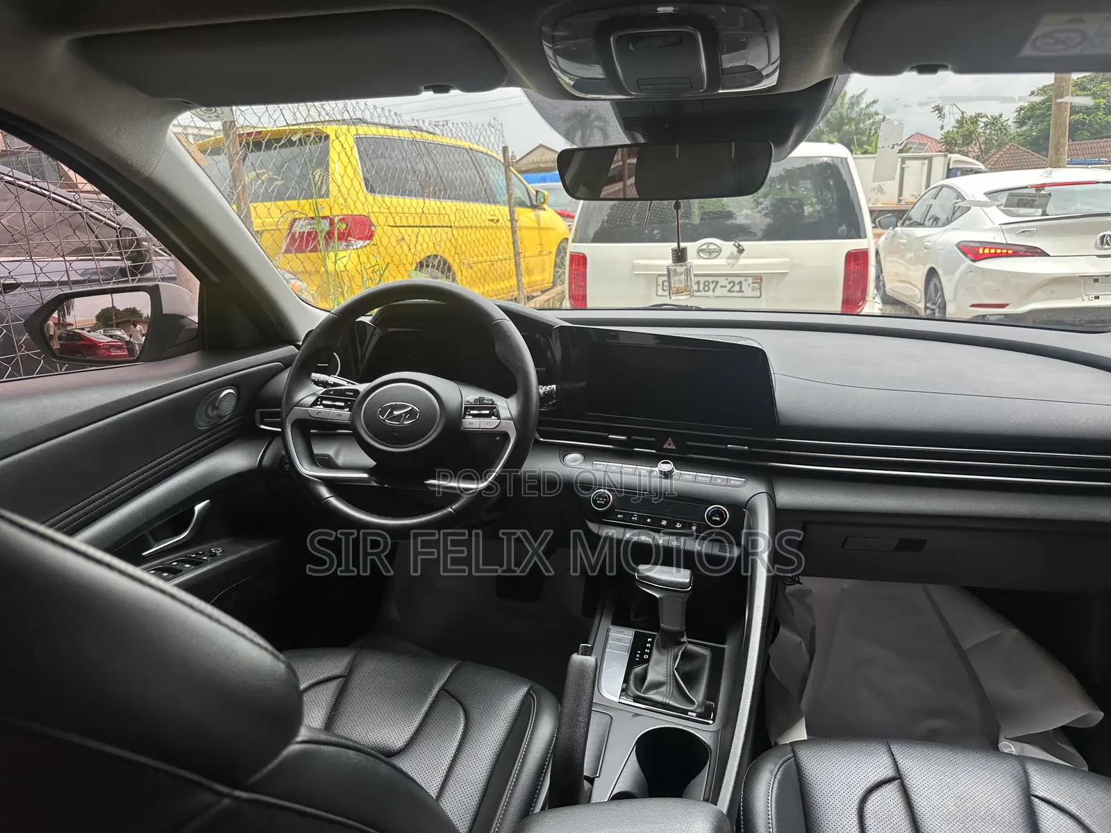 Hyundai Elantra SE 2021 White