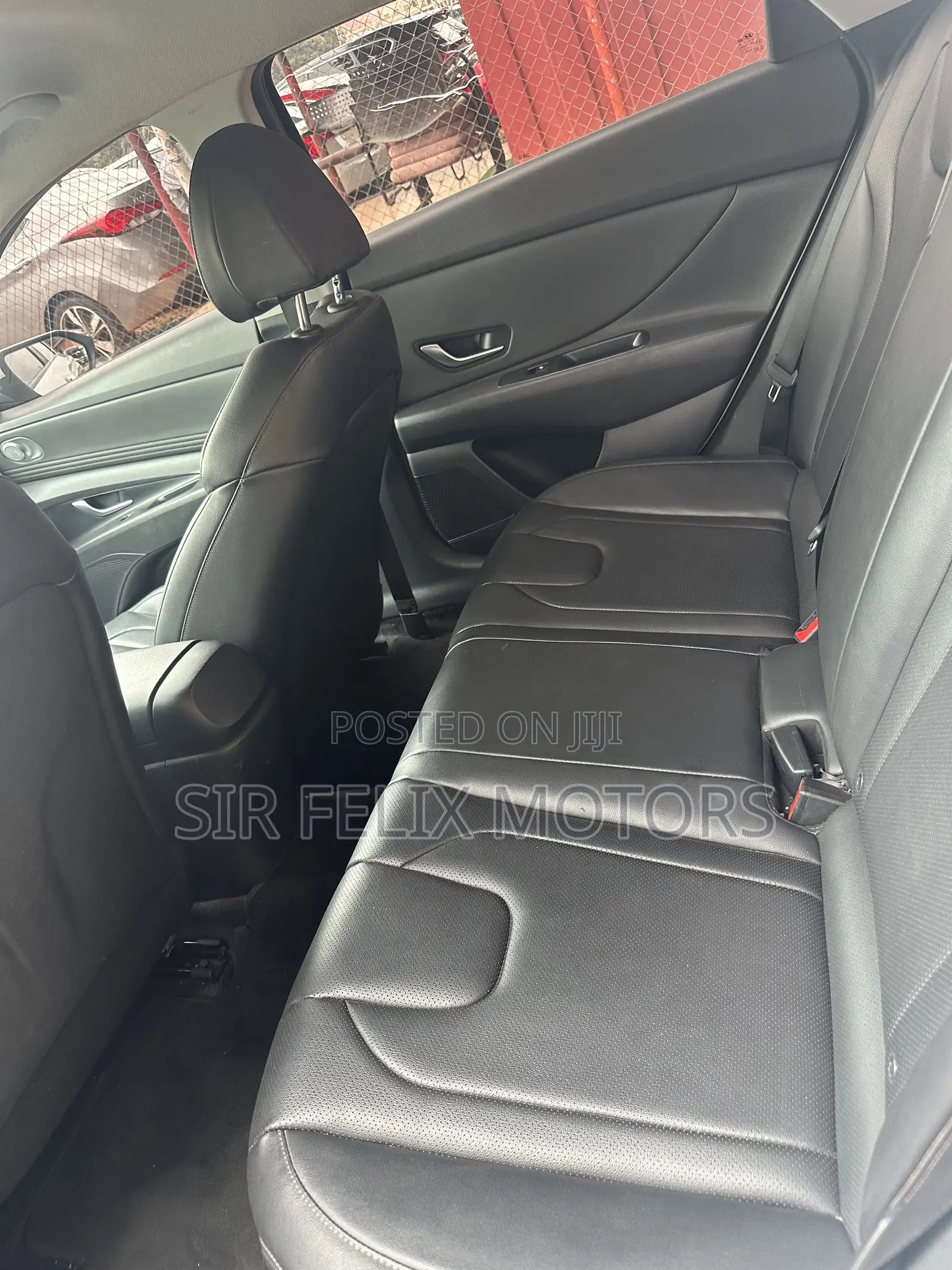 Hyundai Elantra SE 2021 White