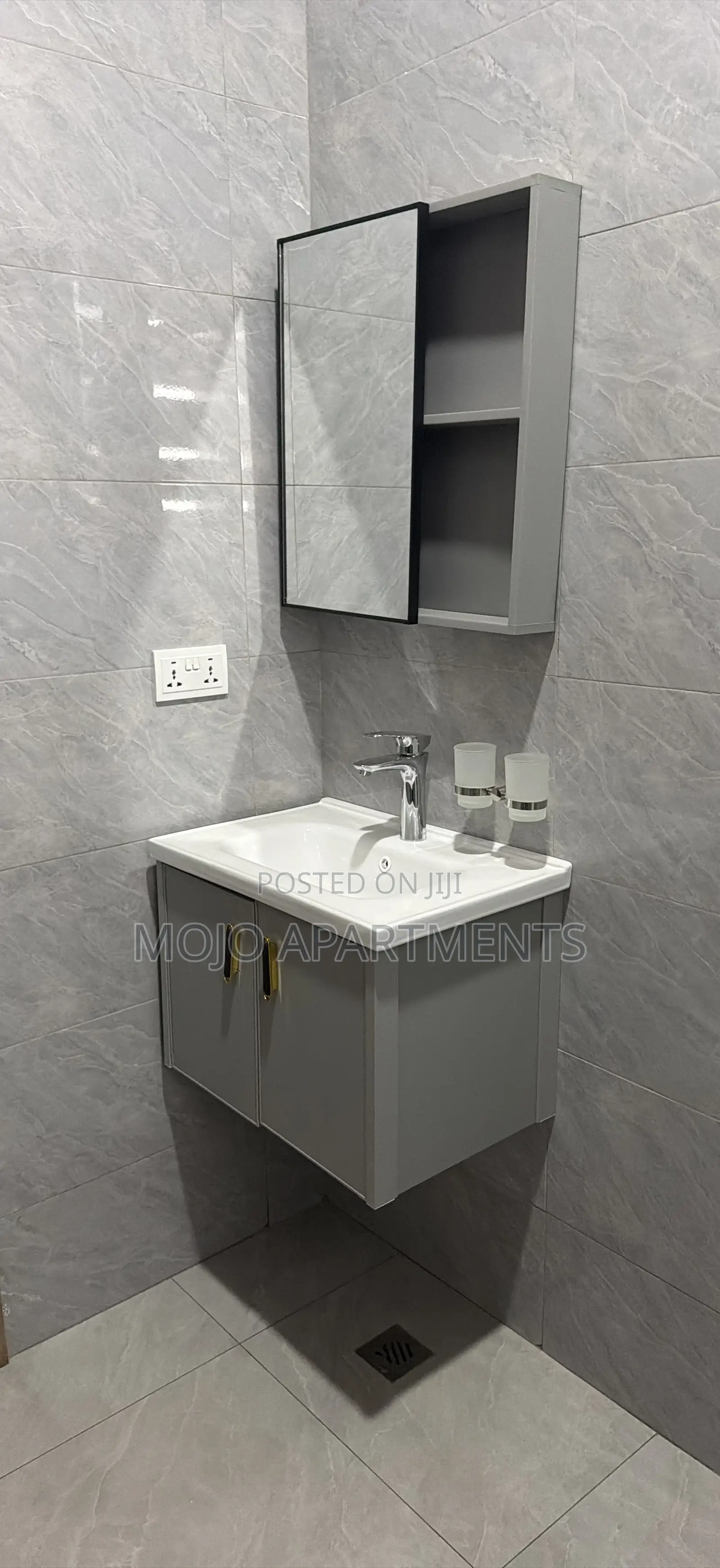 2bdrm Apartment in Mojo Apartment Main, Tema Metropolitan for rent