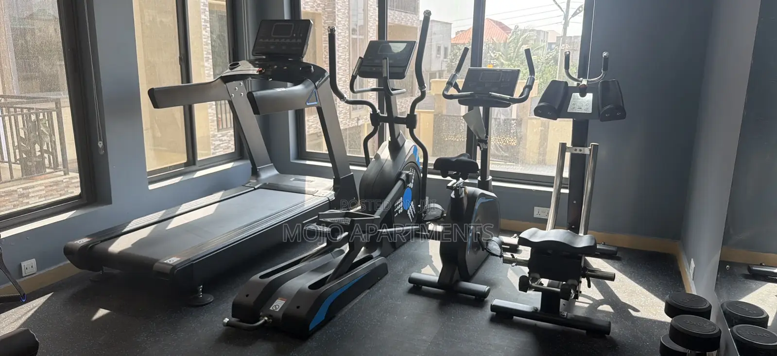 2bdrm Apartment in Mojo Apartment Main, Tema Metropolitan for rent