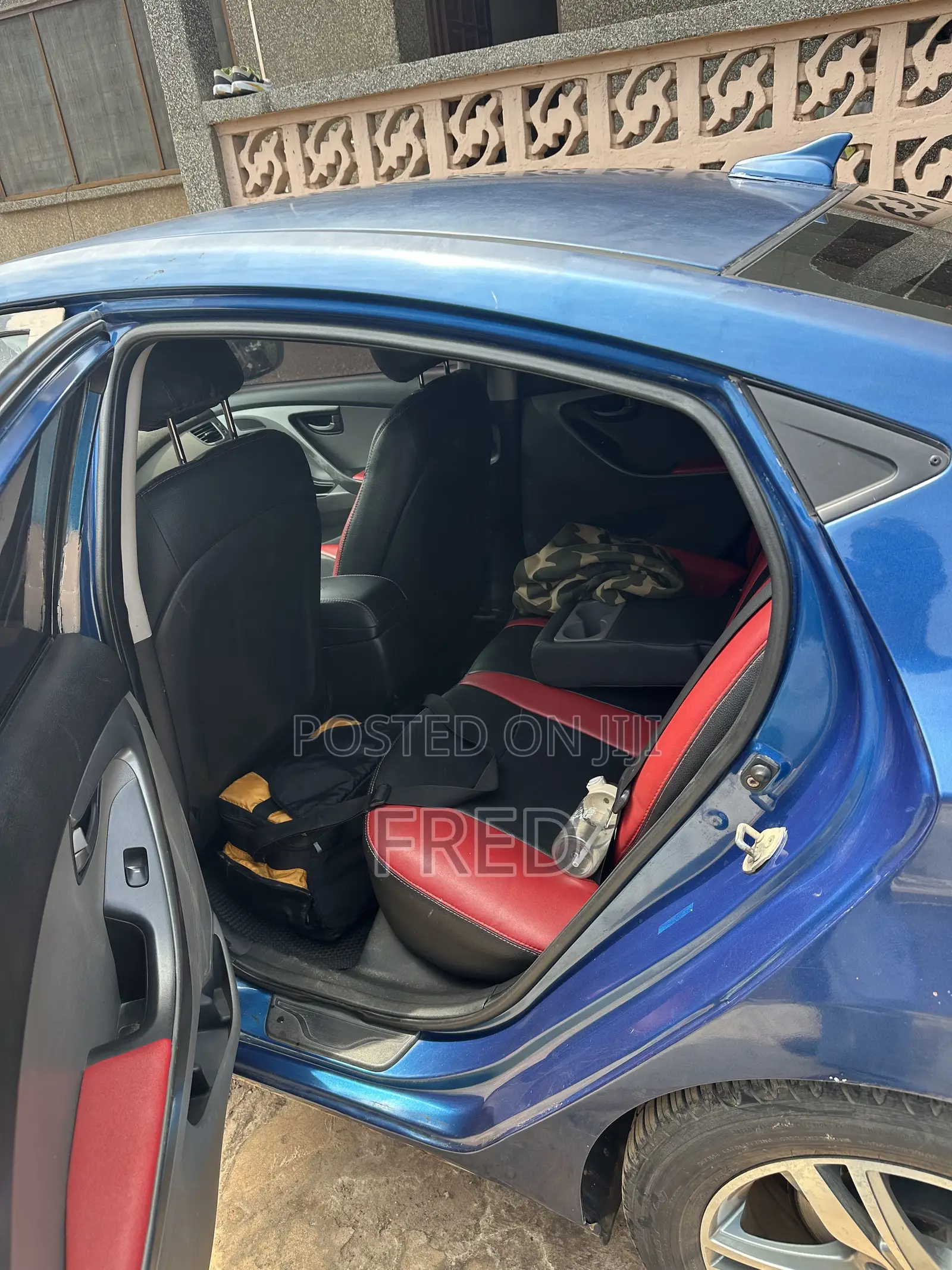 Hyundai Elantra 2016 Blue