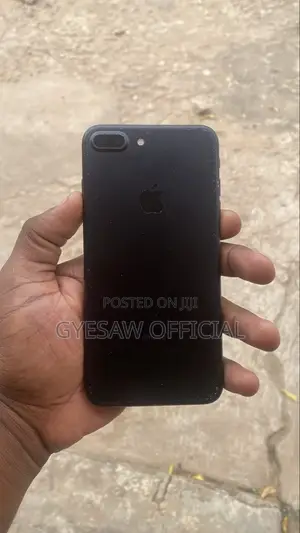 Apple iPhone 7 Plus 32 GB Black