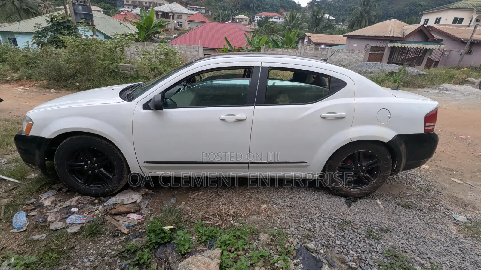 Dodge Avenger 2010 White