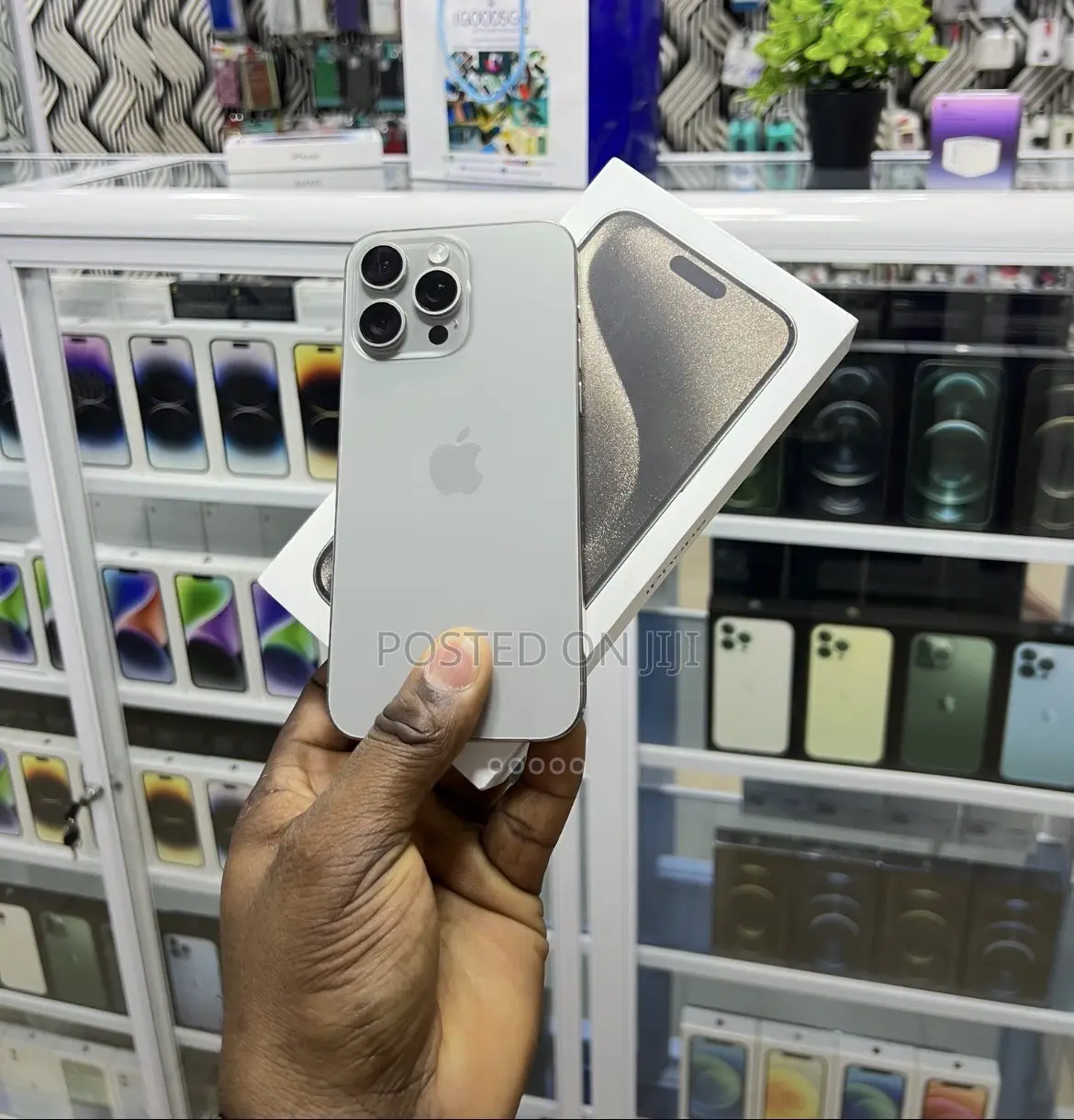 Apple iPhone 15 Pro Max 256 GB Silver