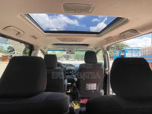 Toyota Voxy 2017 Black