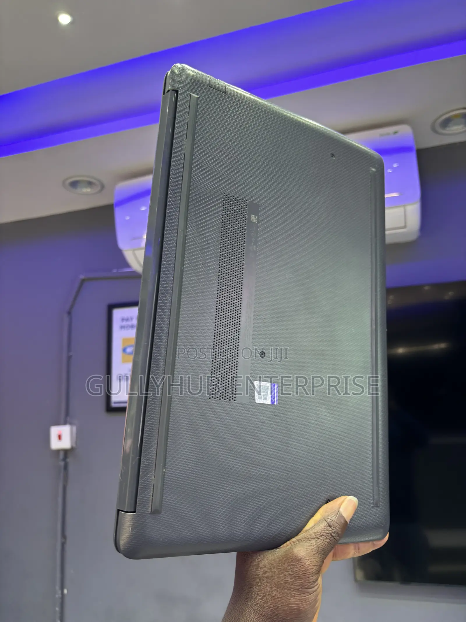 Laptop HP 15 8GB AMD Ryzen 3 SSD 256GB