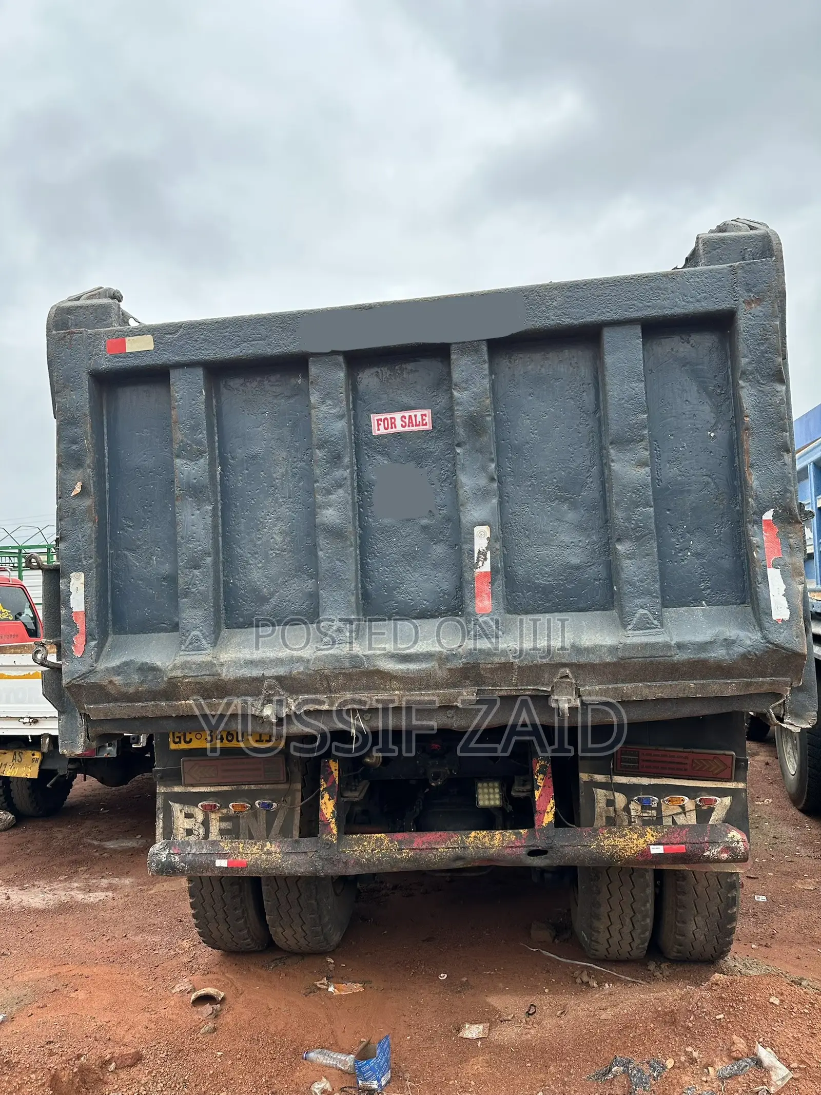 Benz Dump Truck 11