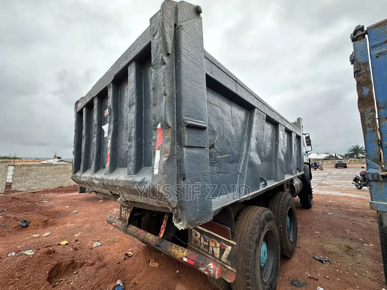 Benz Dump Truck 11