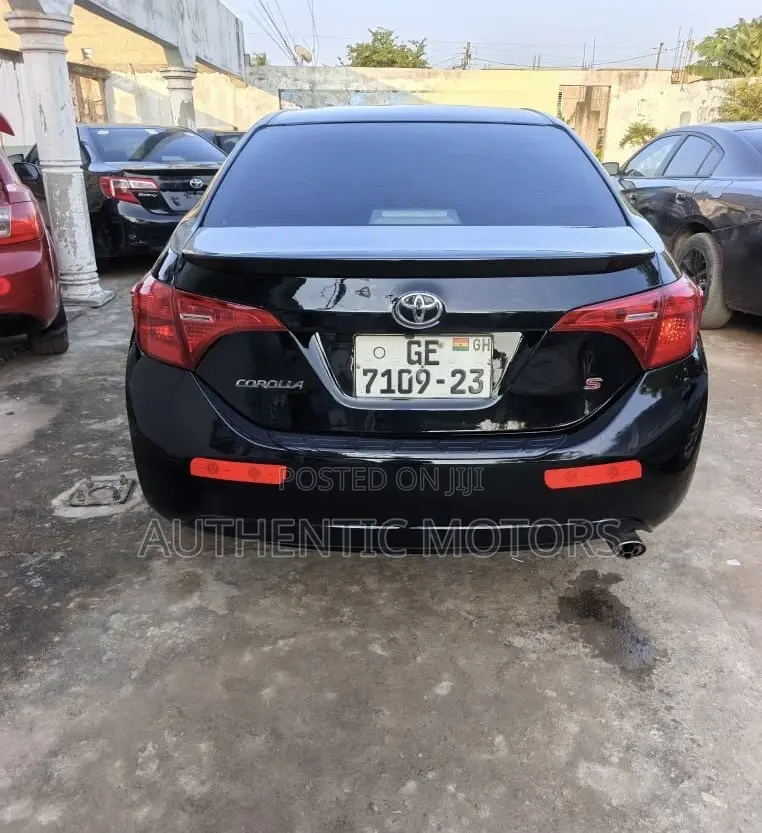 Toyota Corolla S Plus 4dr Sedan (1.8L 4cyl CVT) 2016 Black