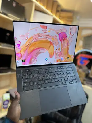 Laptop Dell XPS 15 32GB Intel Core i7 SSD 512GB