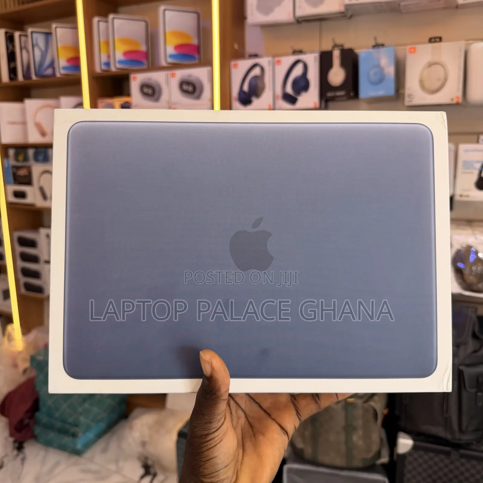 New Laptop Apple MacBook Neo 2026 8GB Apple M5 SSD 512GB