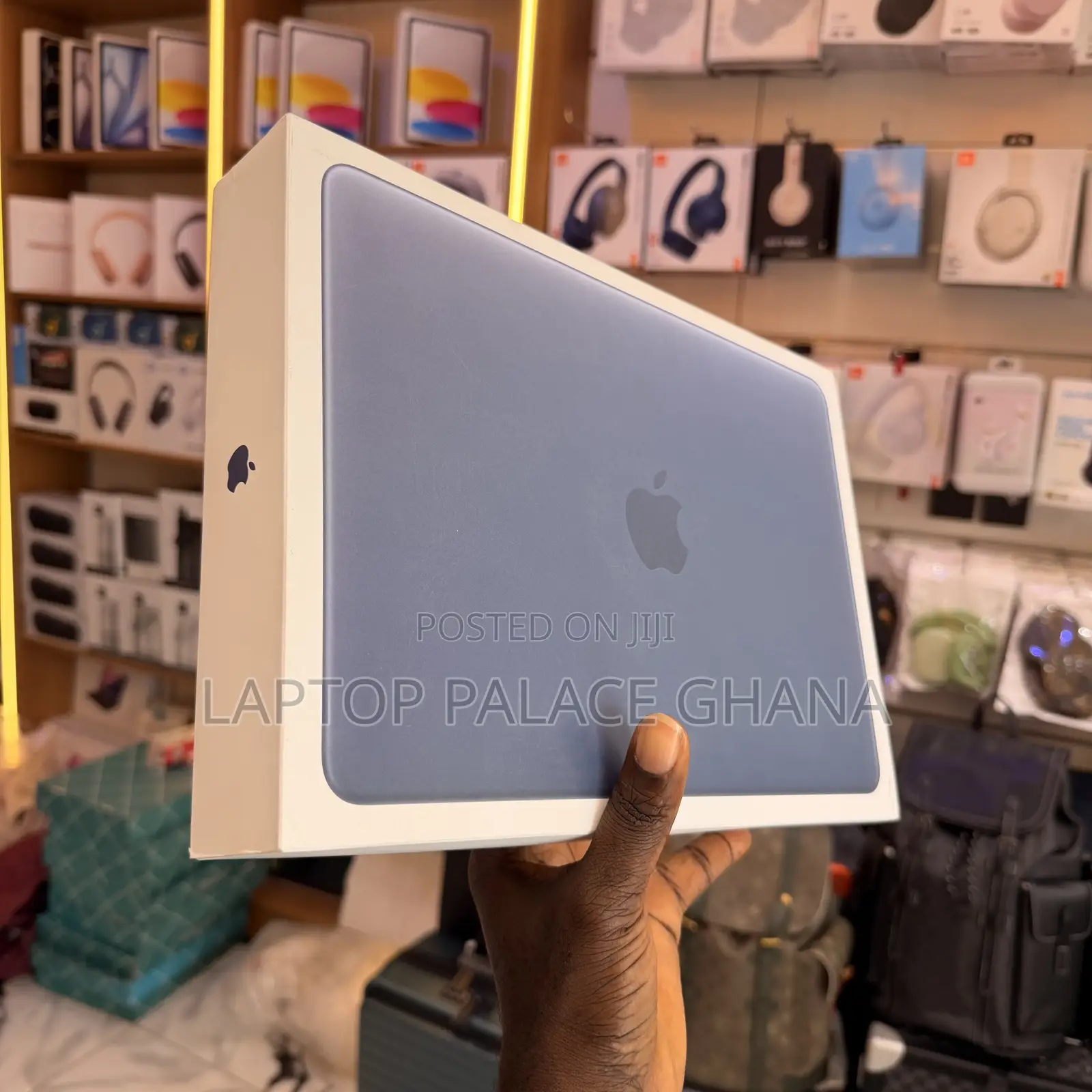 New Laptop Apple MacBook Neo 2026 8GB Apple M5 SSD 512GB