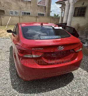 Hyundai Elantra GLS Sedan FWD (1.8L 4cyl 6M) 2013 Red
