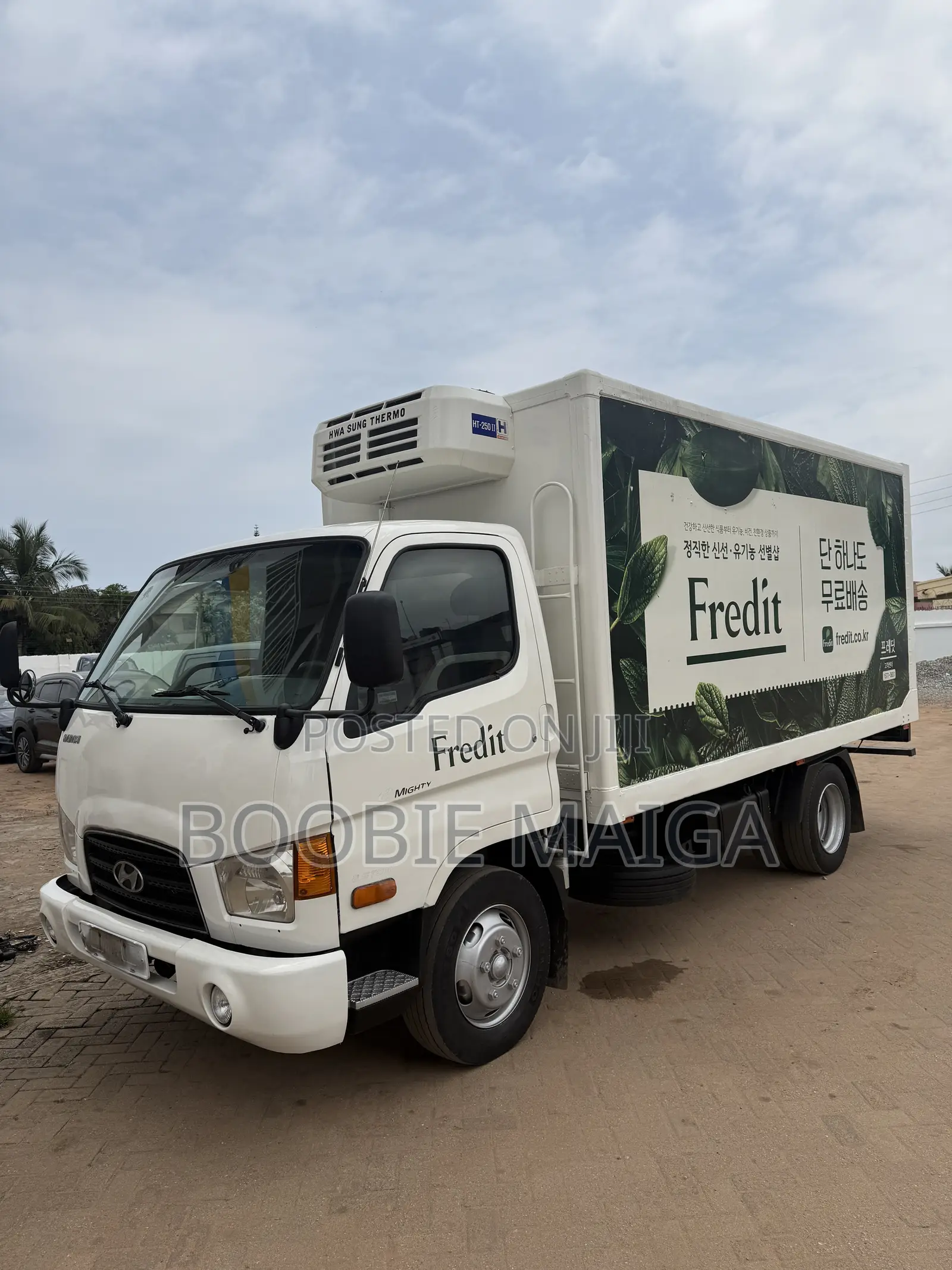 Hyundai Mighty Refrigerator Truck