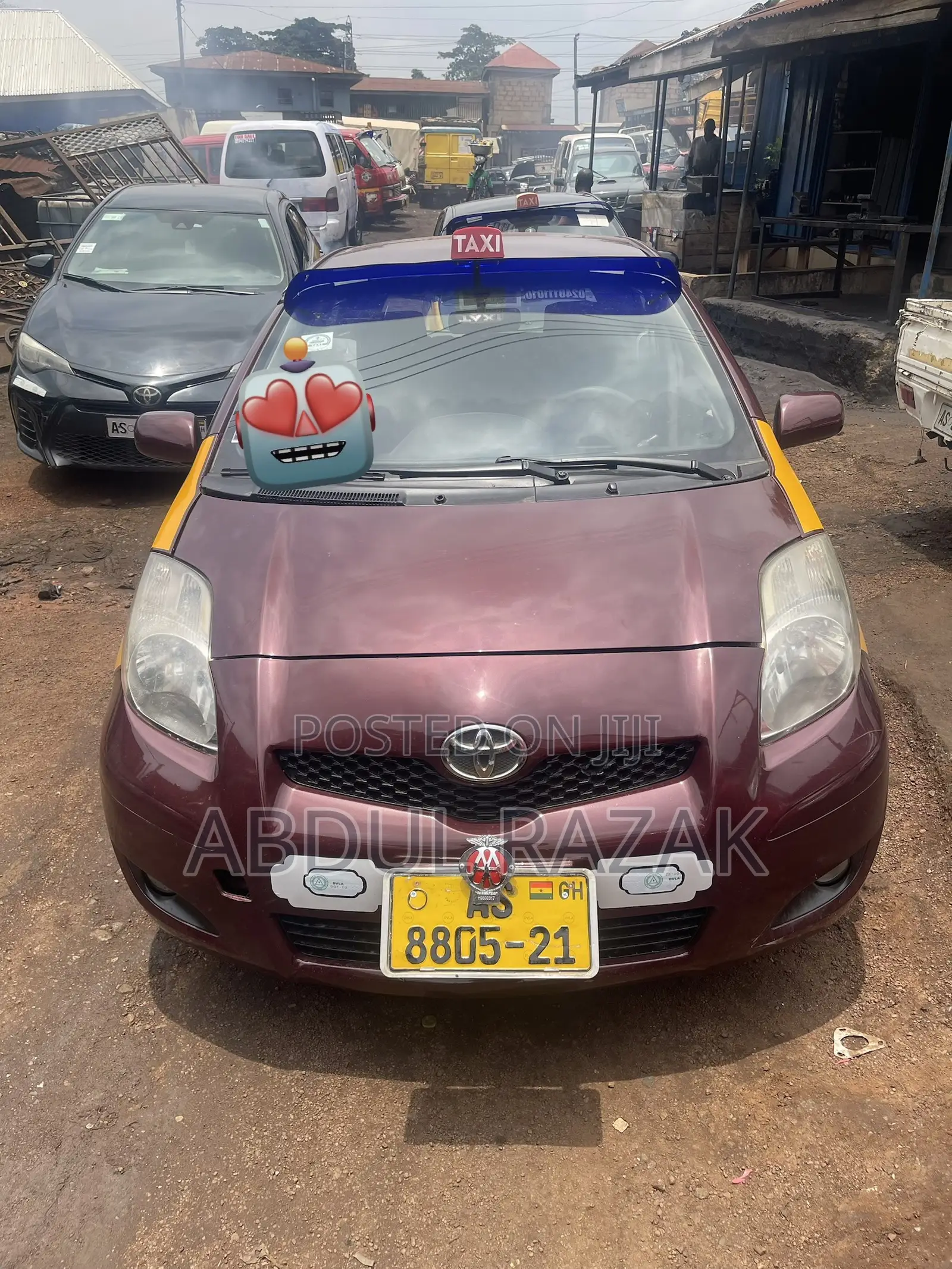 Toyota Yaris 2010 Red