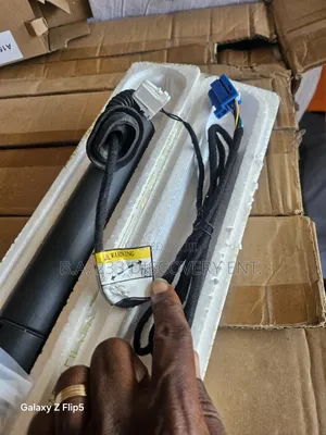 Mercedes Benz GLA 250 2013/2015/2018/2020 Electronic Boot Shocks