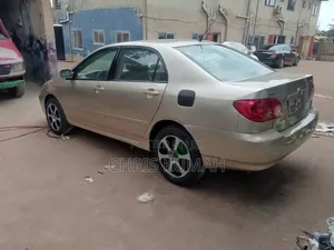 Toyota Corolla 2007 Brown