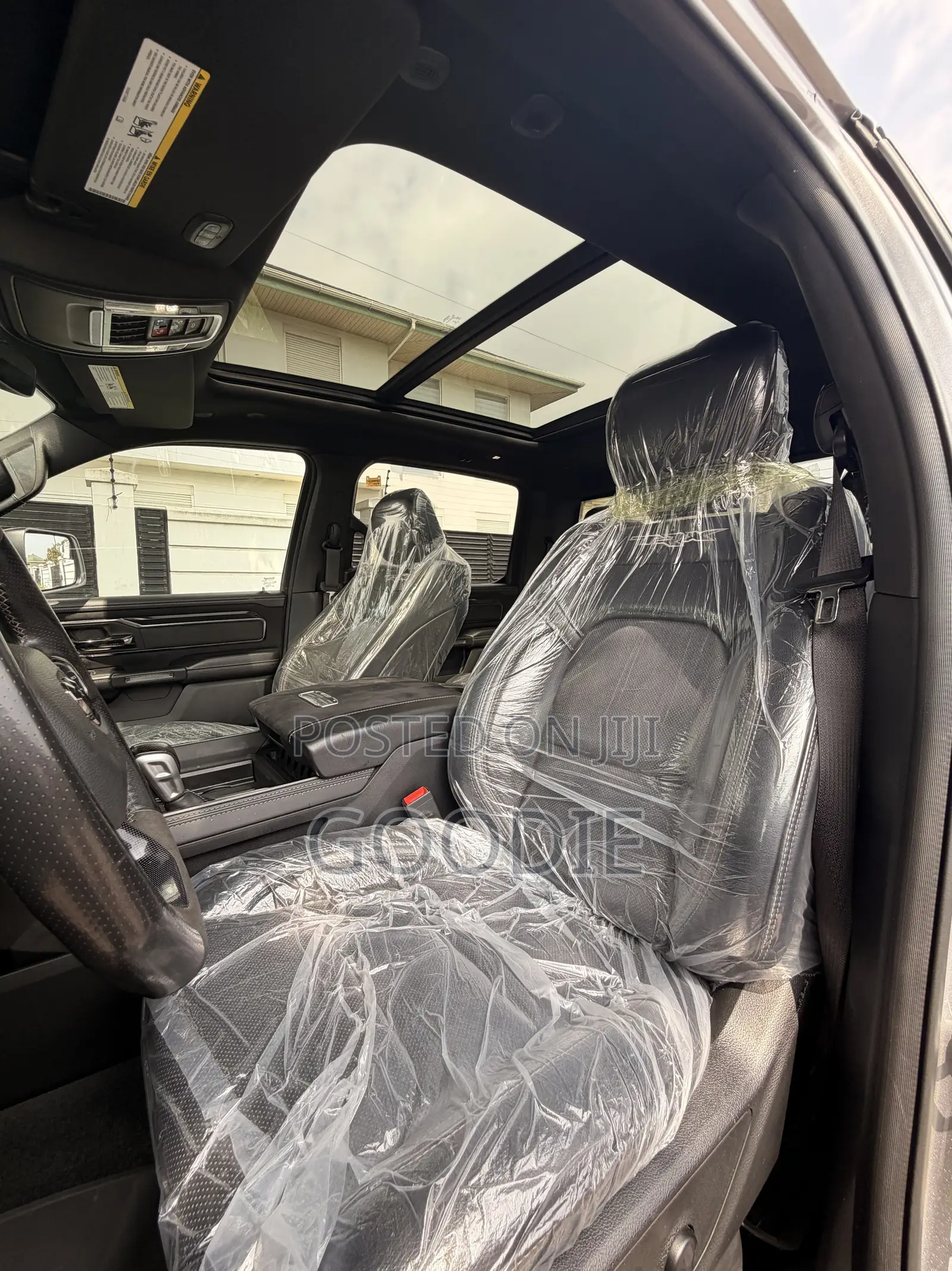Dodge RAM 2021 Silver