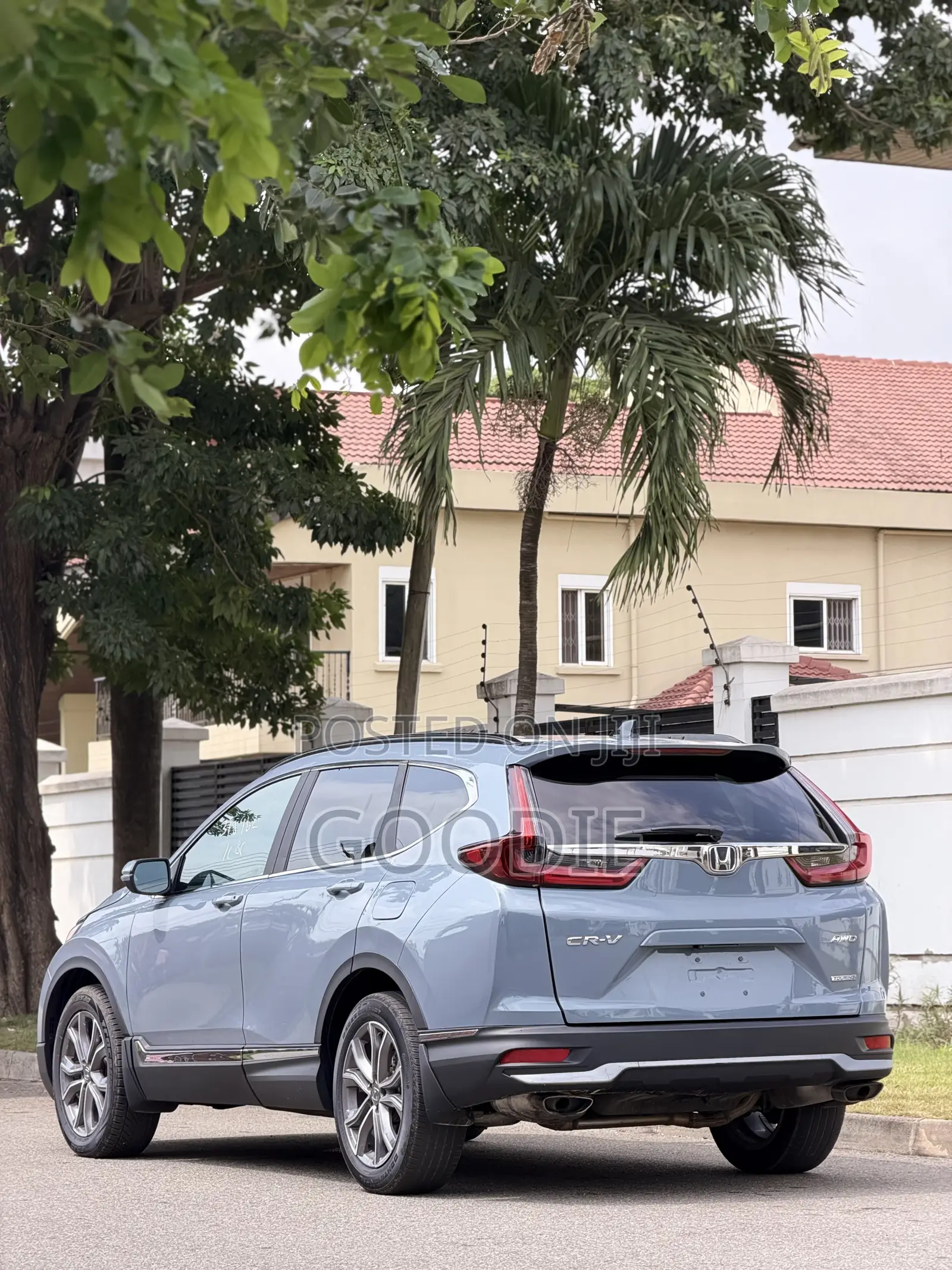 Honda CR-V Touring 2021 Gray
