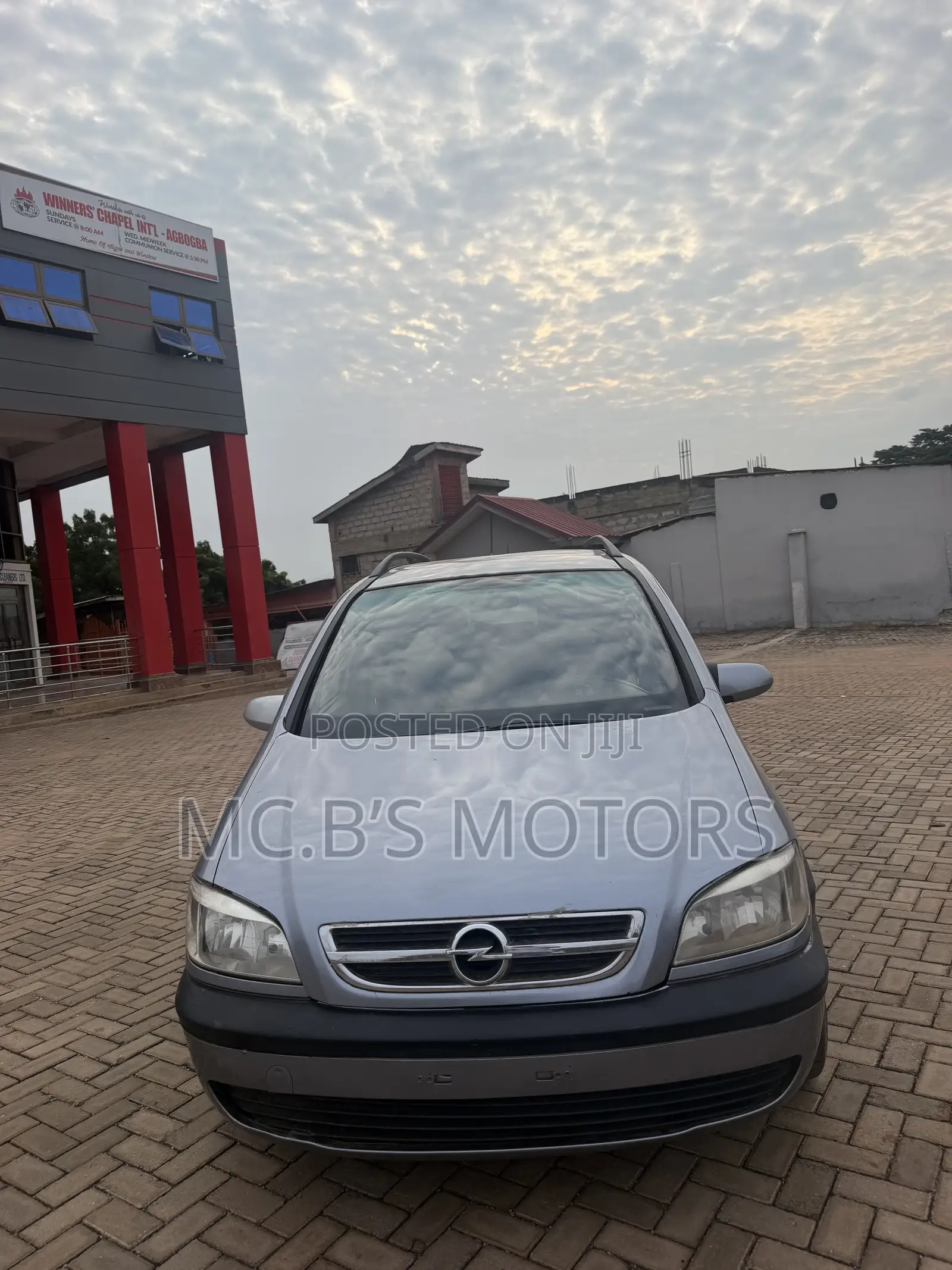 Opel Zafira Snowtrekker 2000 Gray